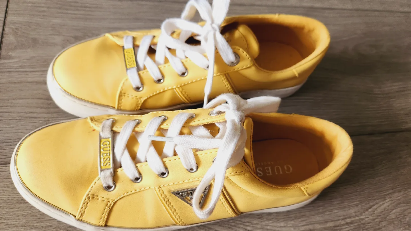 Guess Yellow Sneakers image indicator(2)
