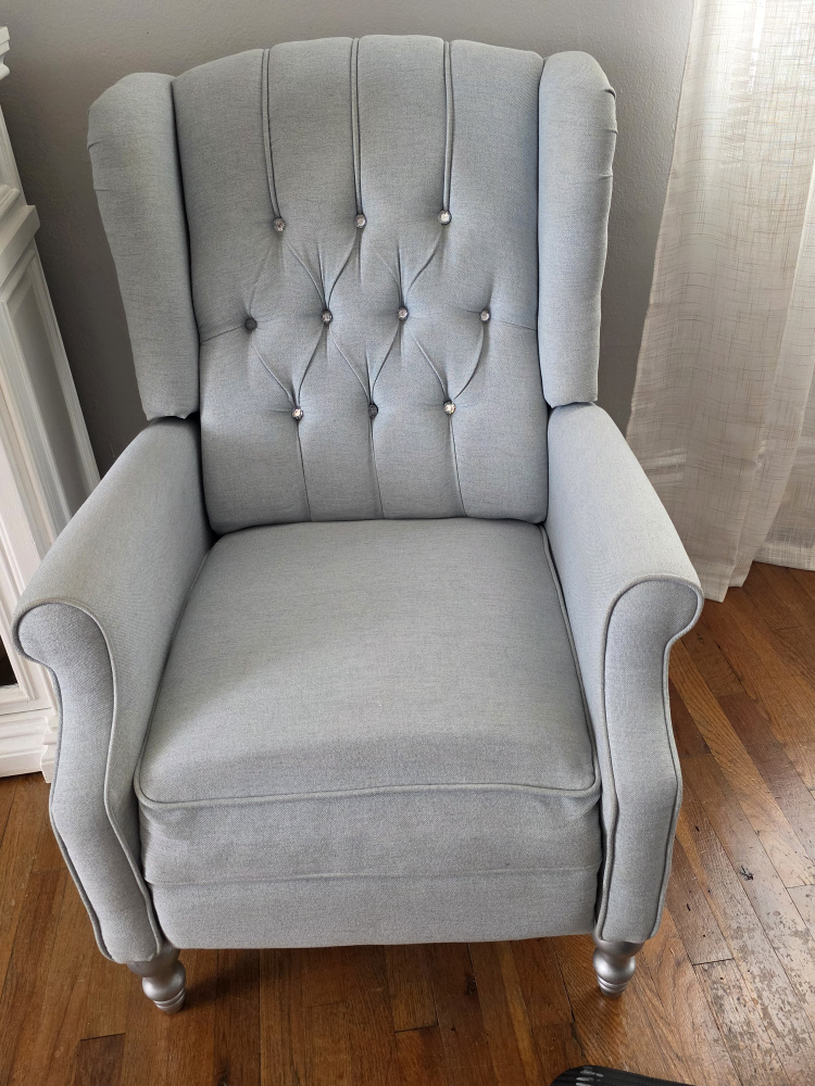 2 chairs Elizabeth Tufted Recliner, Light Blue