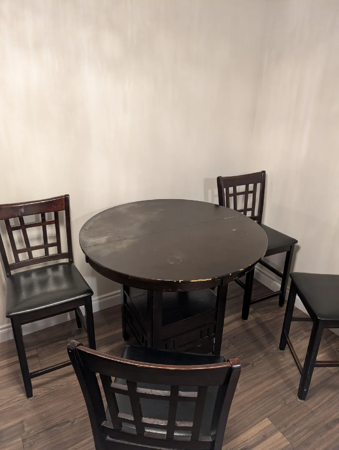 bar table and chairs