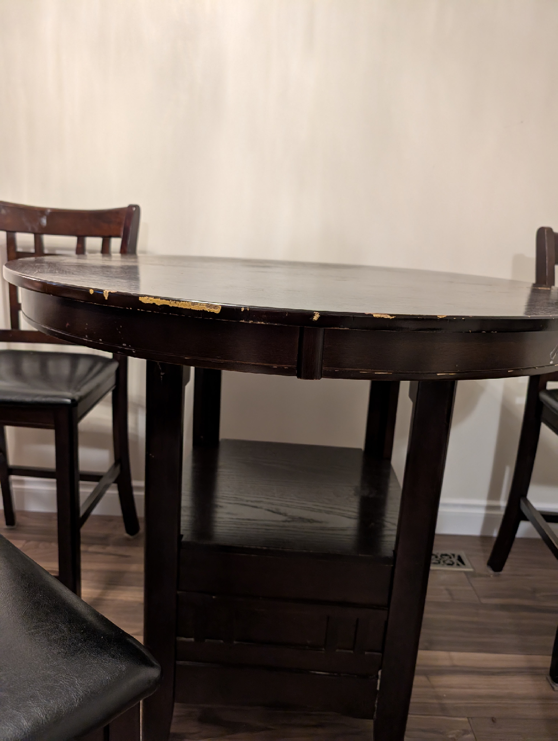 bar table and chairs - photo 2