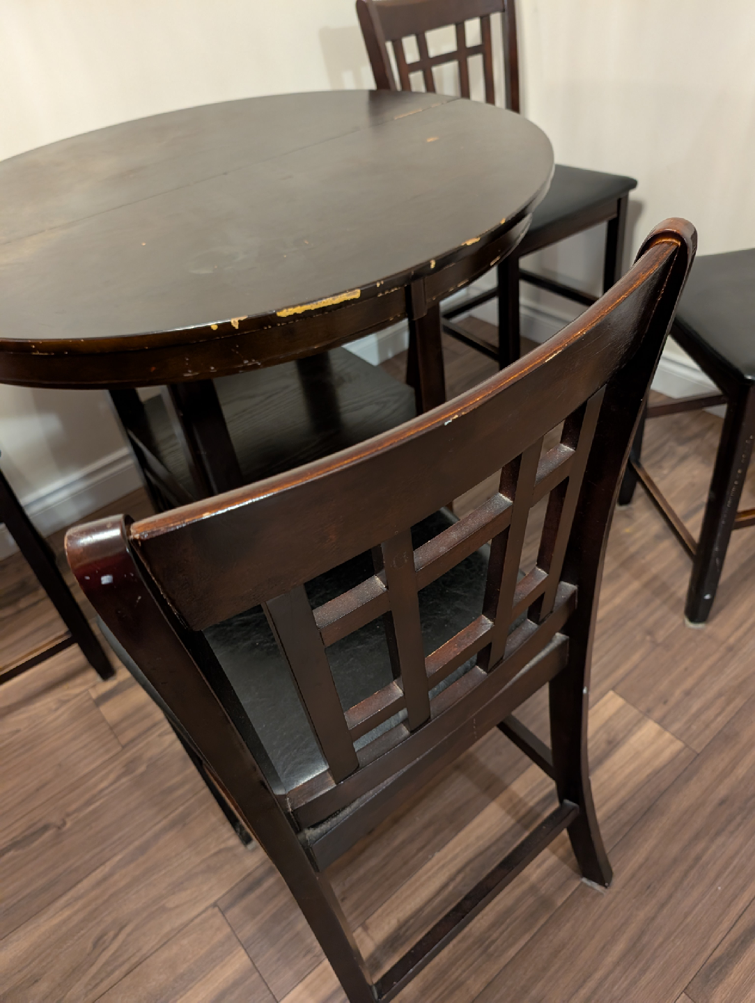 bar table and chairs - photo 4