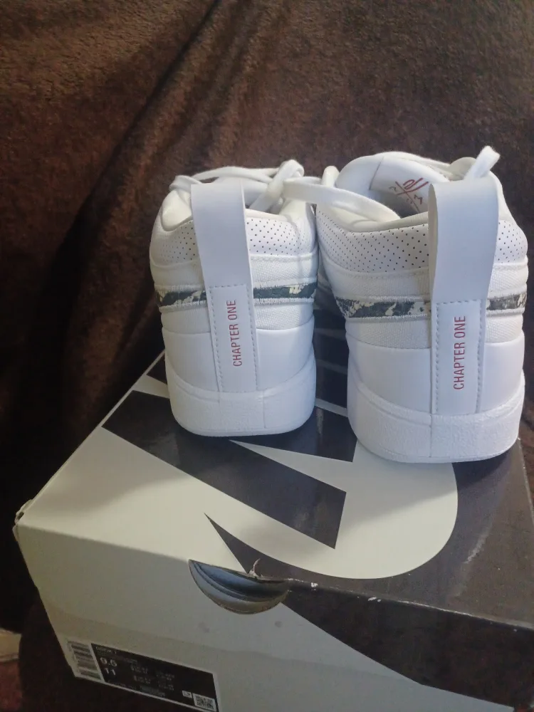 nike book 1 rattlesnake size 9.5 image indicator(3)