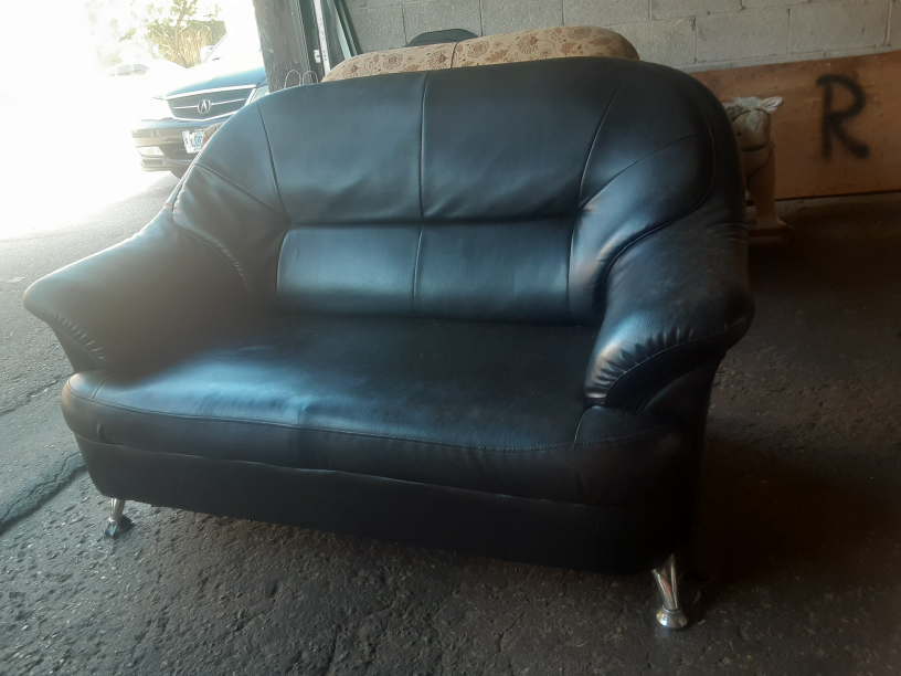 Black Leather look Loveseat