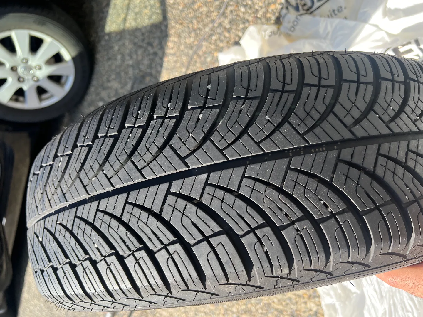 ILINK 195/65R15 Multimatch All-Season Tires image indicator(4)