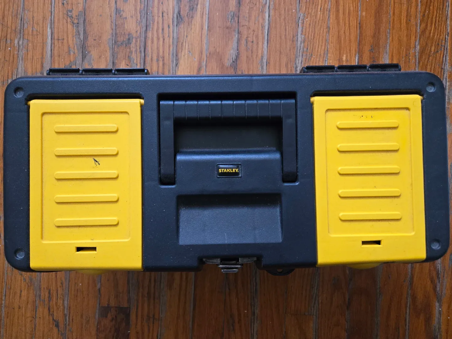 Electronics Tool Set with Stanley Tool Box image indicator(4)