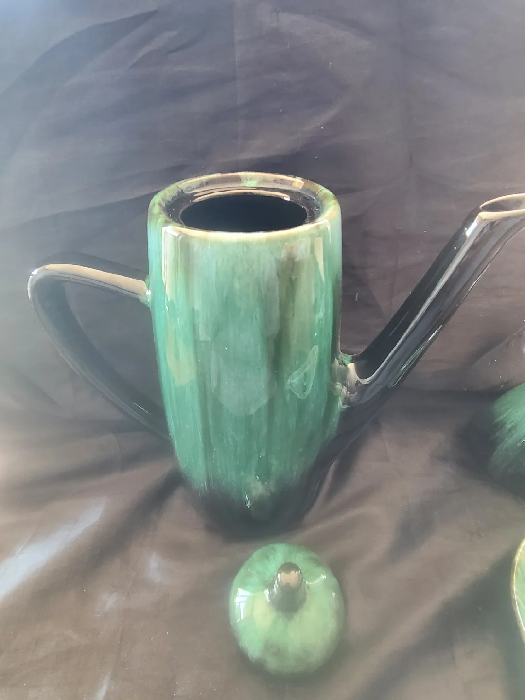 Blue Mountain  Pottery Coffee Pot - Green & Black image indicator(2)