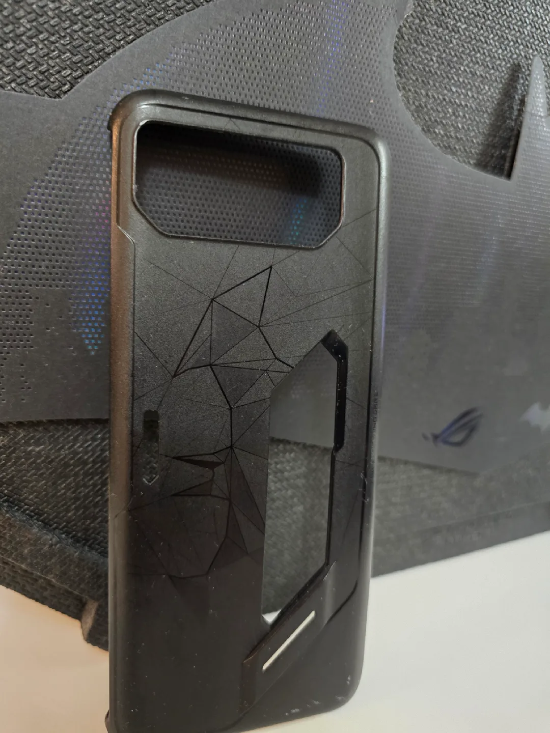 Asus Rog Batman Limited Edition image indicator(7)