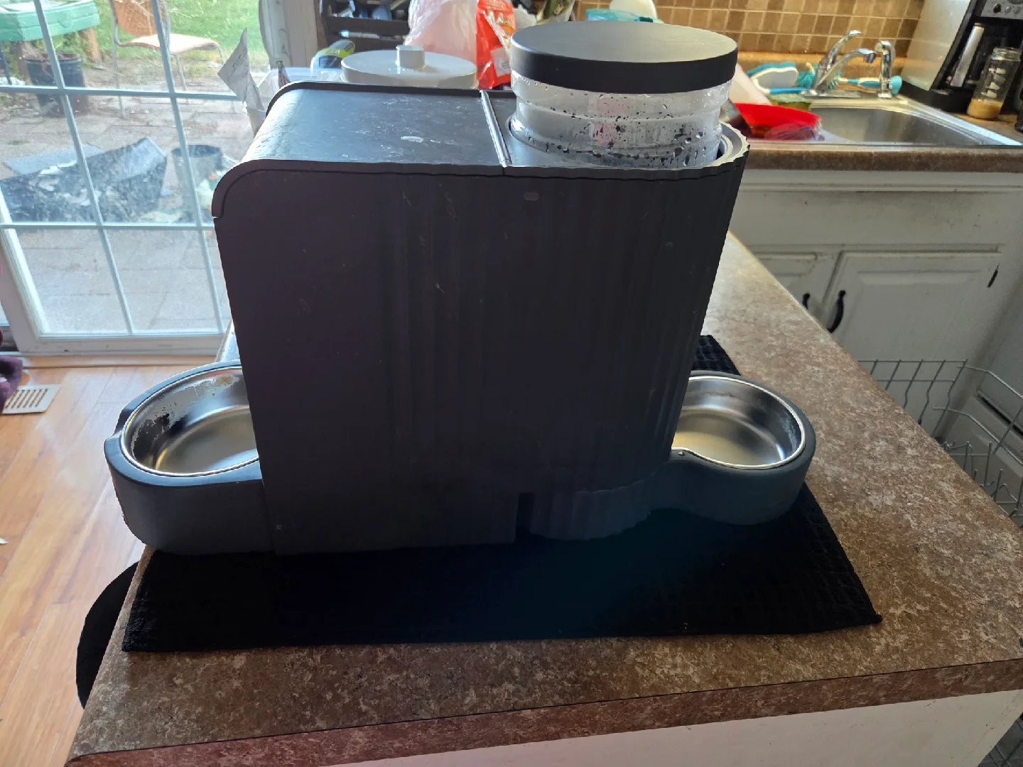 Gardner Pet Automatic Pet Feeder image indicator(4)