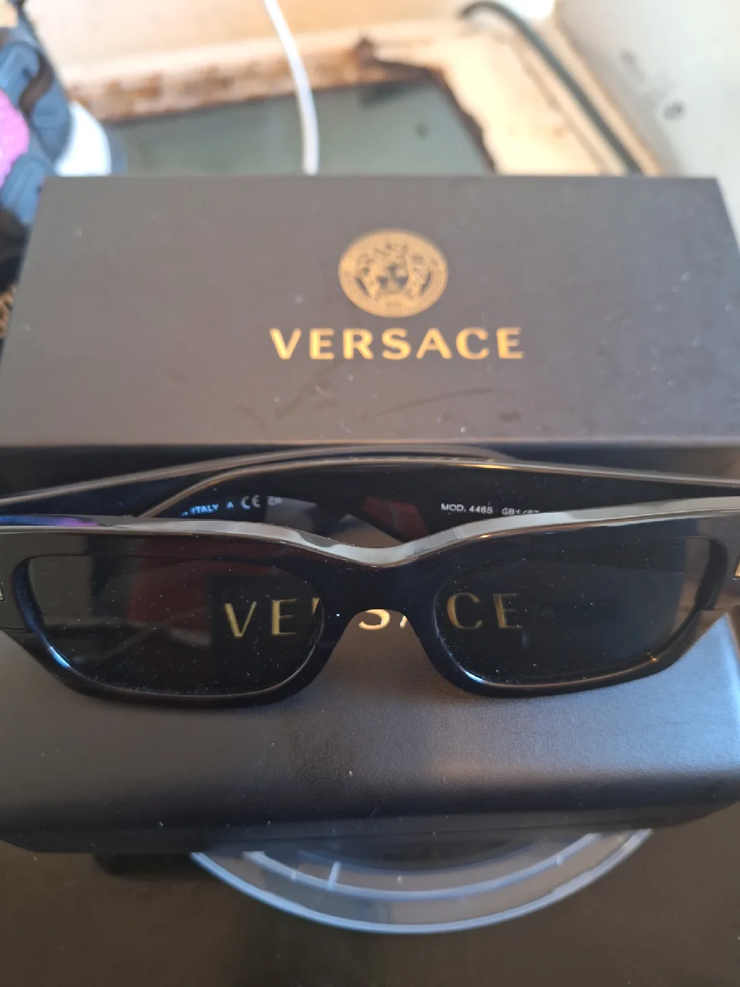 Versace Sunglasses Mod. 4465 GB1/87 Black image indicator(2)