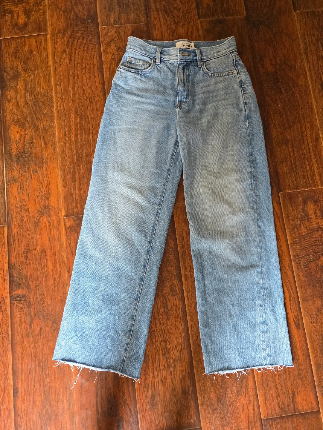 Dynamite Sydney Mid Rise Baggy Jeans - Size 00/24 image indicator(2)