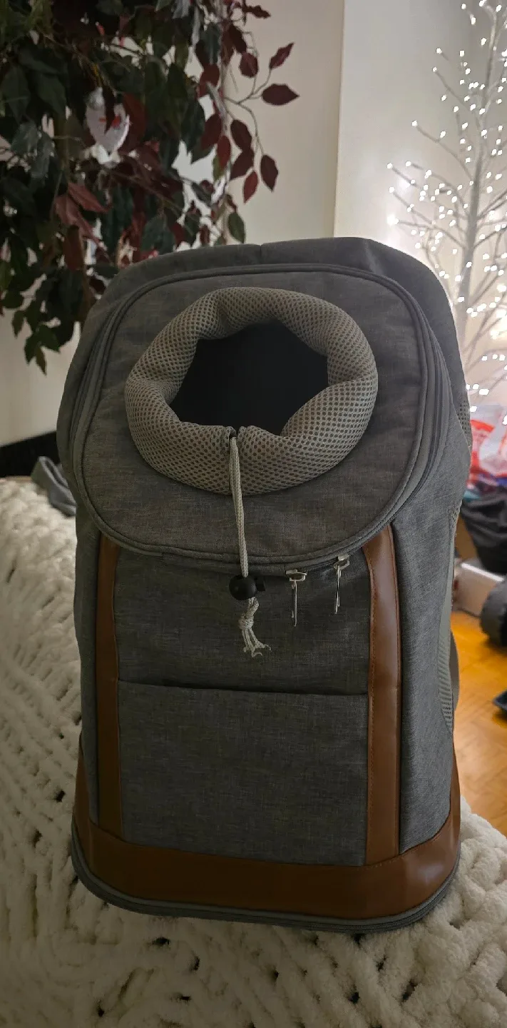 Bailey & Bella Day Tripper Grey Backpack Carrier