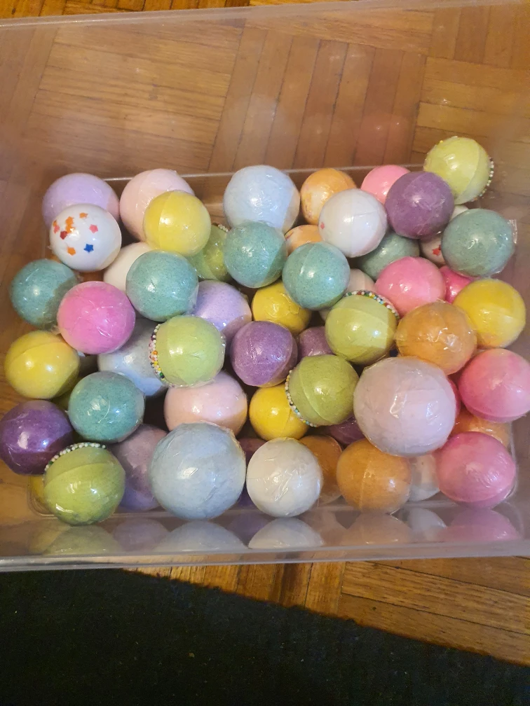 Bath Bombs - Multi-Coloured 50 pieces