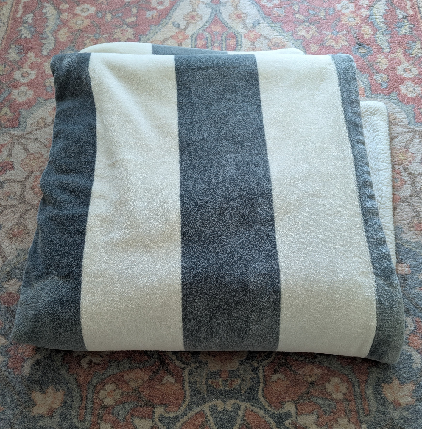 Striped Throw Blanket - Blue and White (King Size)
