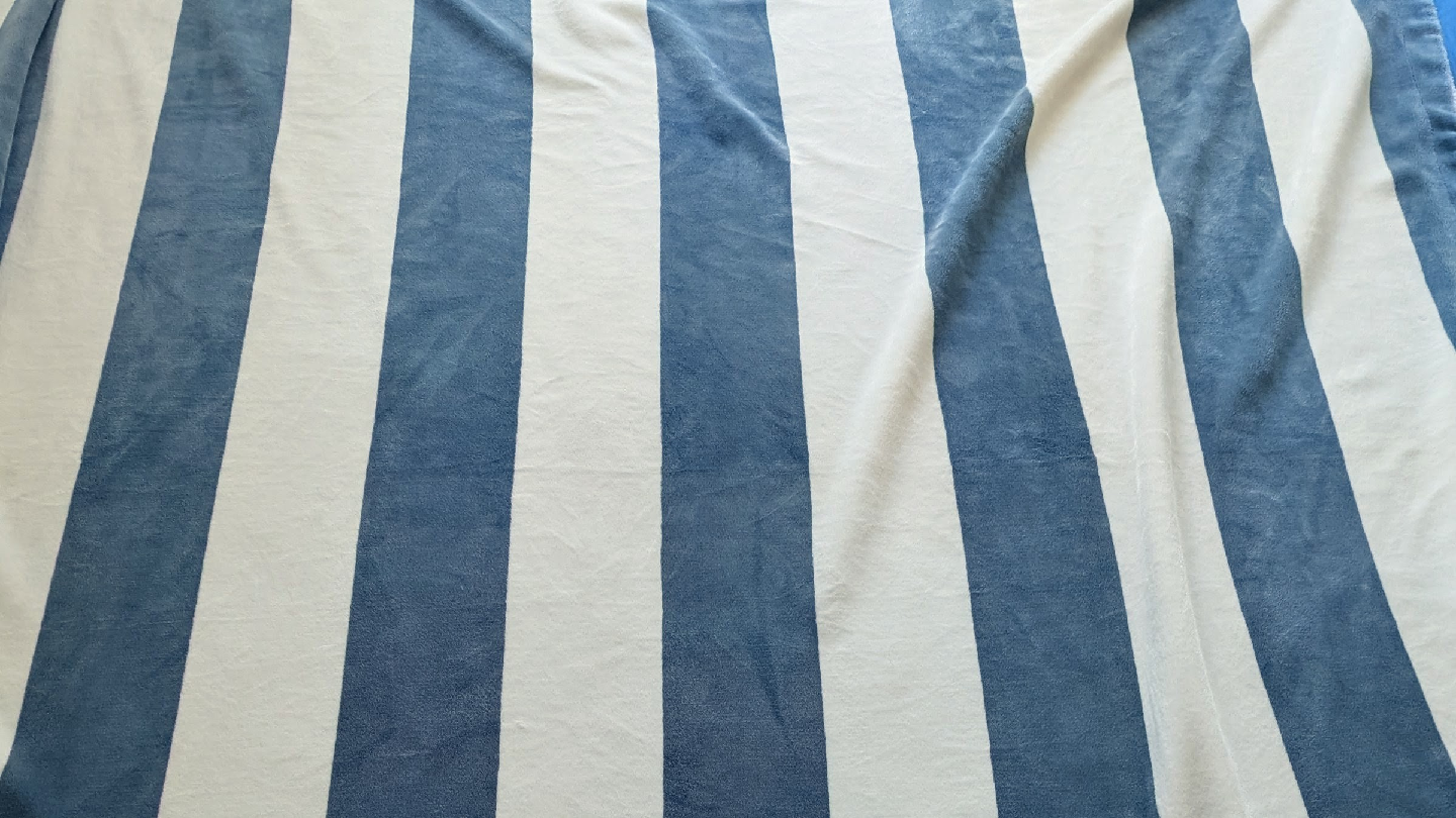 Striped Throw Blanket - Blue and White (King Size) - photo 2