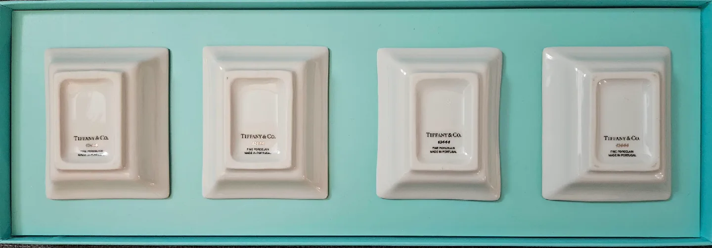 Tiffany & Co. 1837 Porcelain Catchall Set image indicator(5)