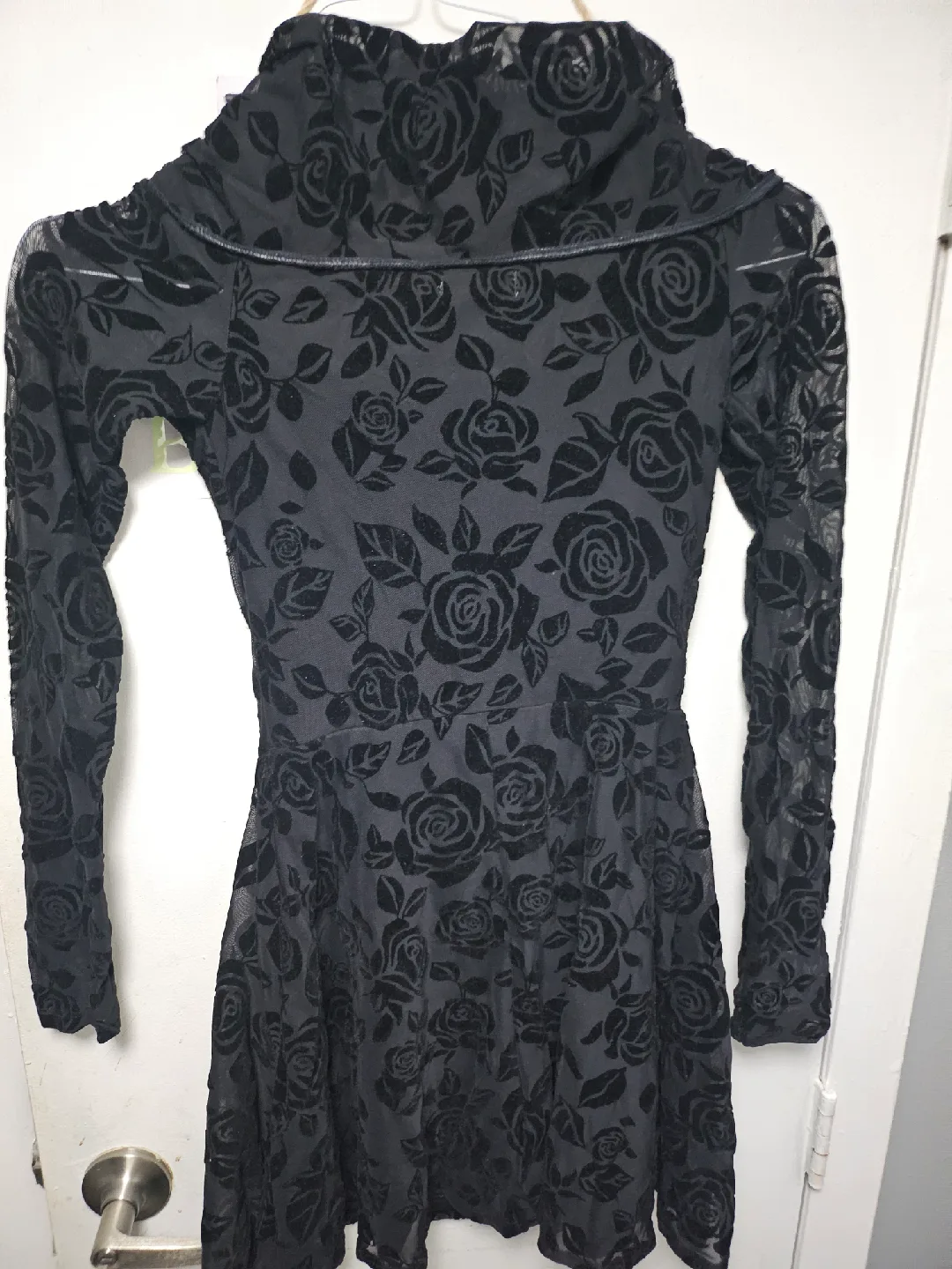 Wild Fable Black Floral Velvet Dress image indicator(3)