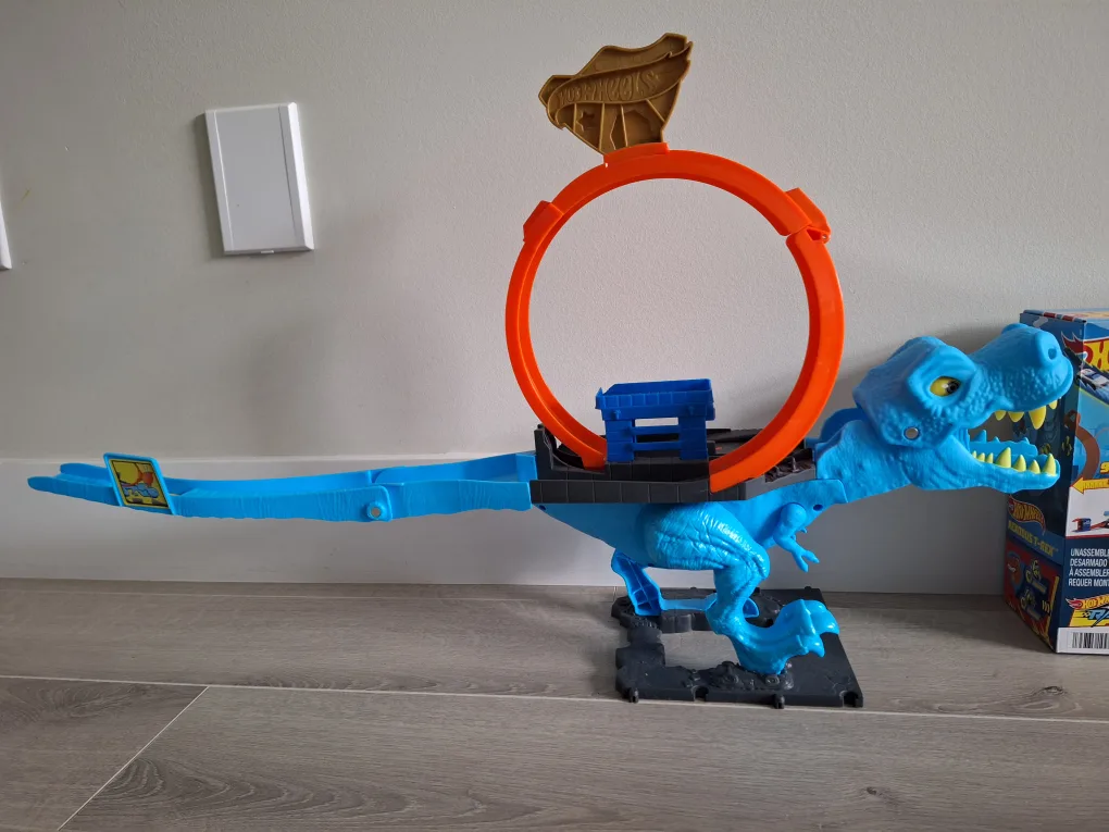 Hot Wheels City T-Rex Chomp Down Track Set 🥕 image indicator(2)