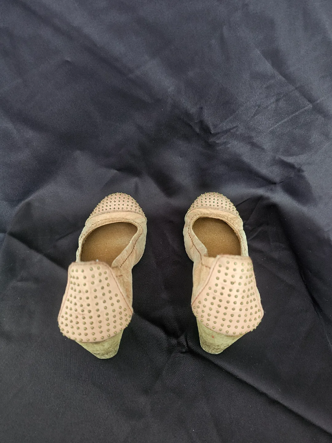 USED - Lucky Brand Women's Wedge Shoes - size 6 image indicator(3)