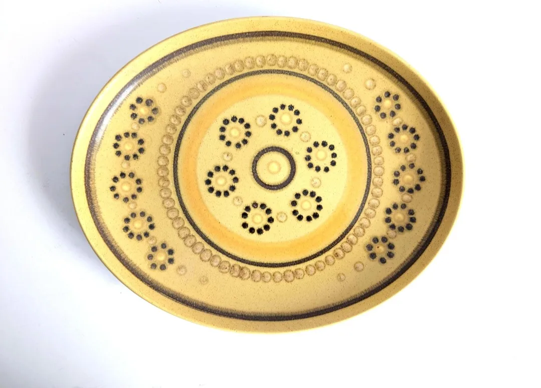 Franciscan Honeycomb Ceramic Platter image indicator(6)