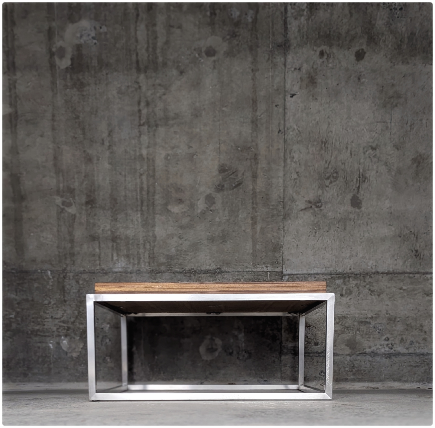 coffee table - photo 4