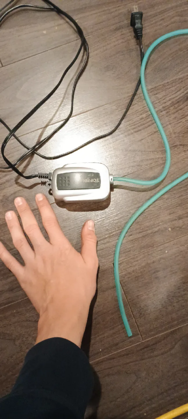 Top Fin Air Pump image indicator(2)