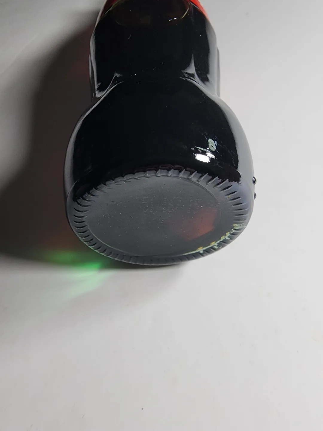 Coca-Cola Classic Saskatchewan Centennial 2005 Bottle image indicator(4)