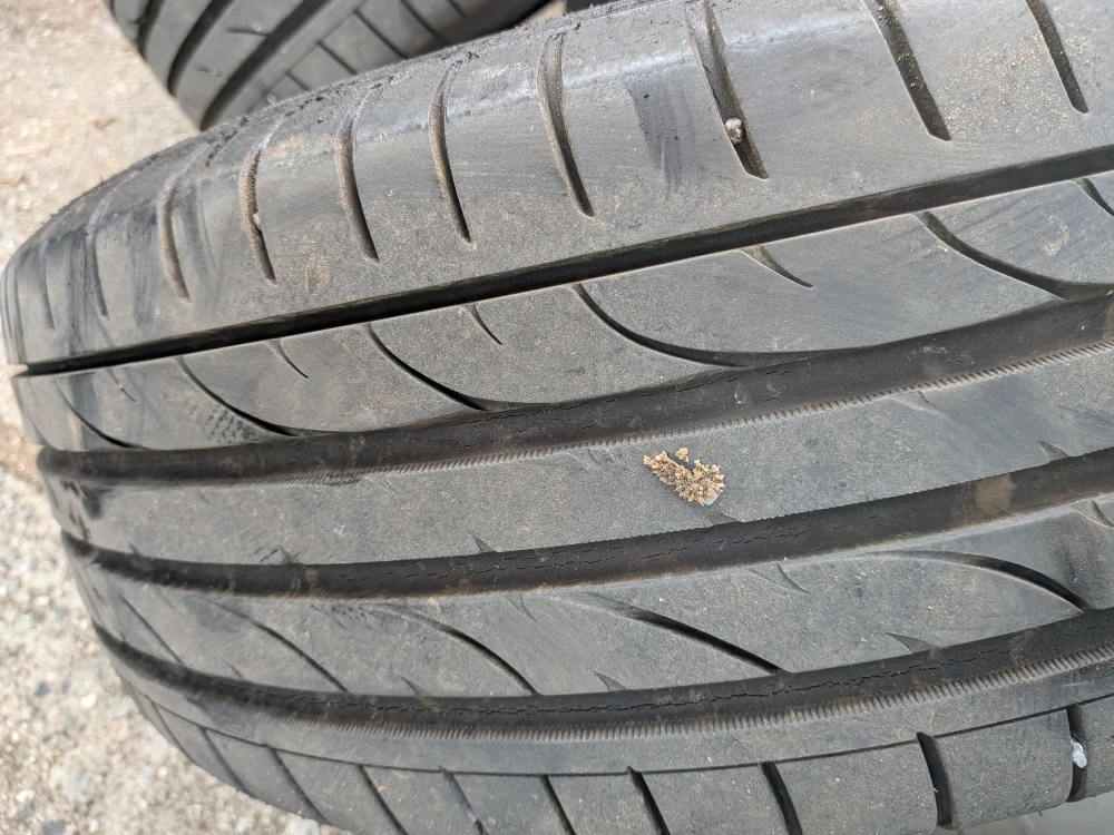 Toyota Avalon rims with tires 2011 - photo 3