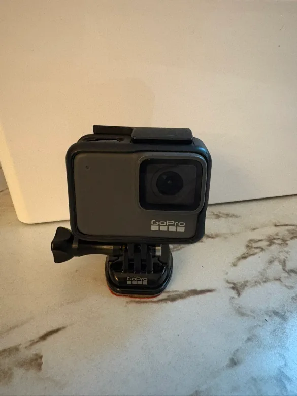 GoPro Hero 7 Silver thumbnail