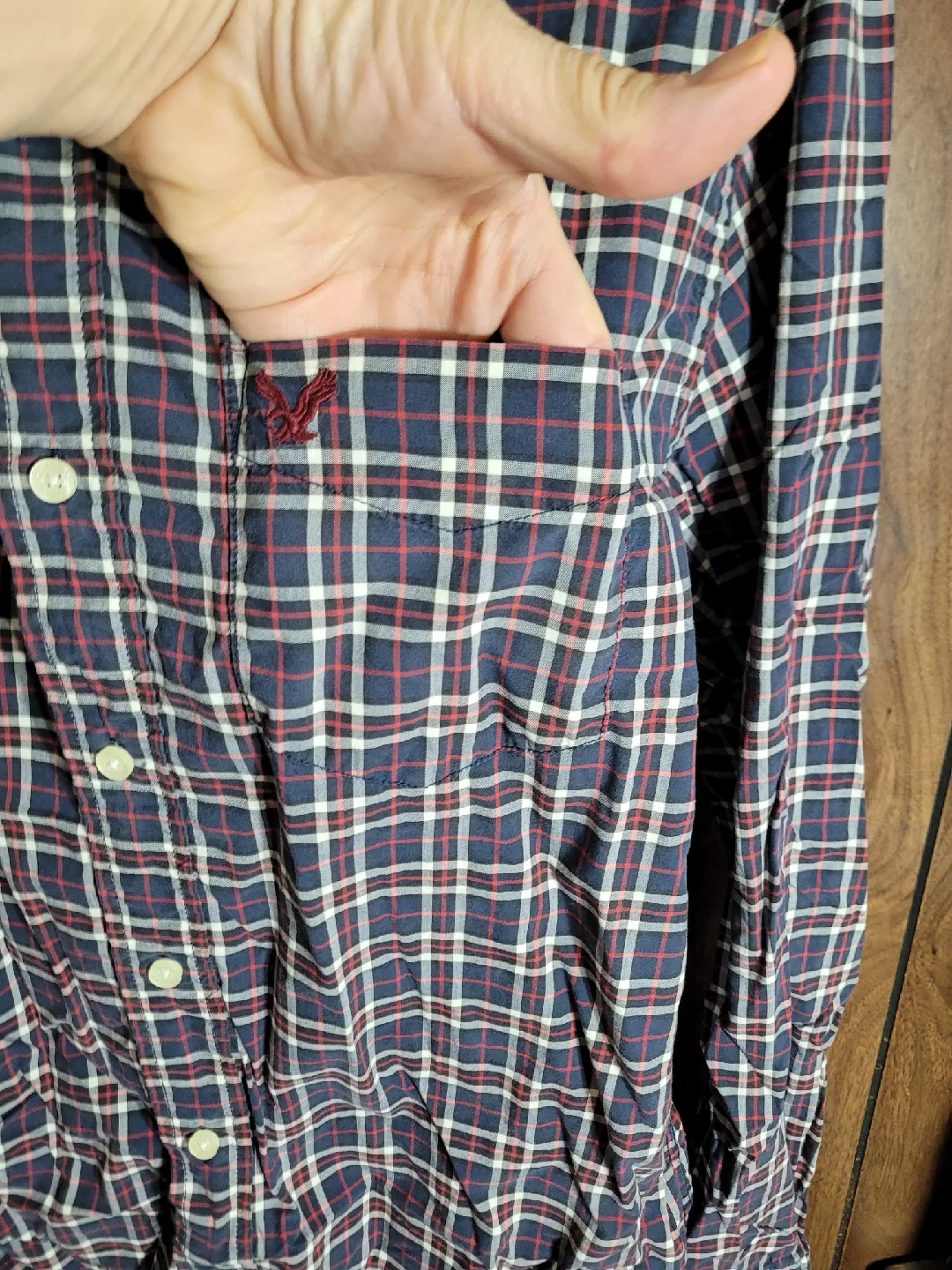 American Eagle Outfitters Vintage Fit Plaid Shirt L image indicator(3)