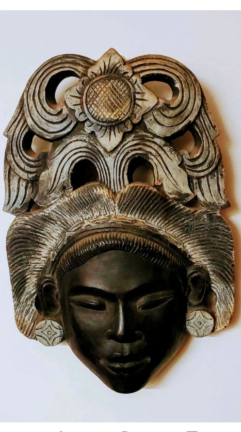 Vintage Carved Wooden Wall Mask