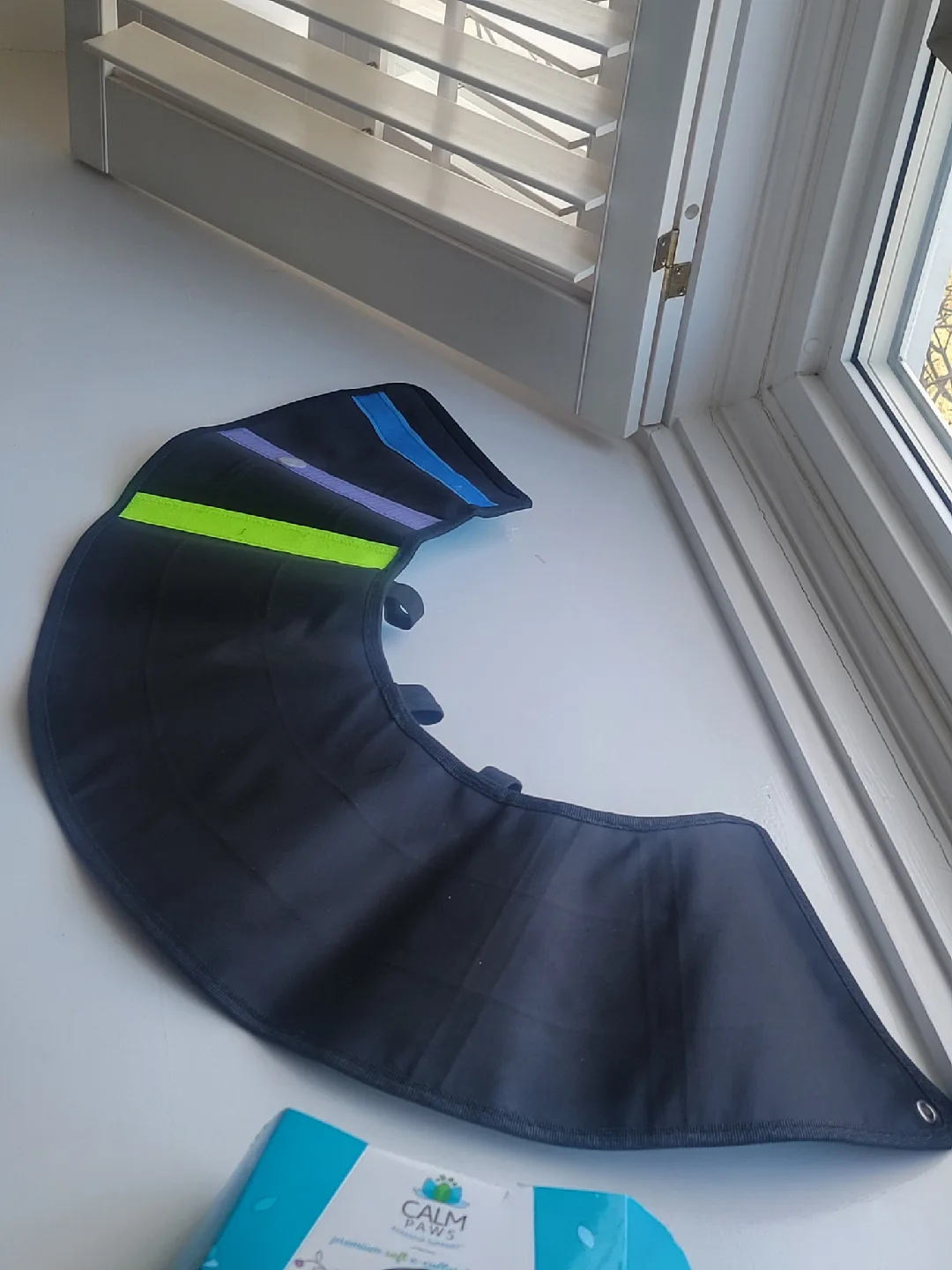 Calm Paws Caring Collar for Dogs - Medium image indicator(3)