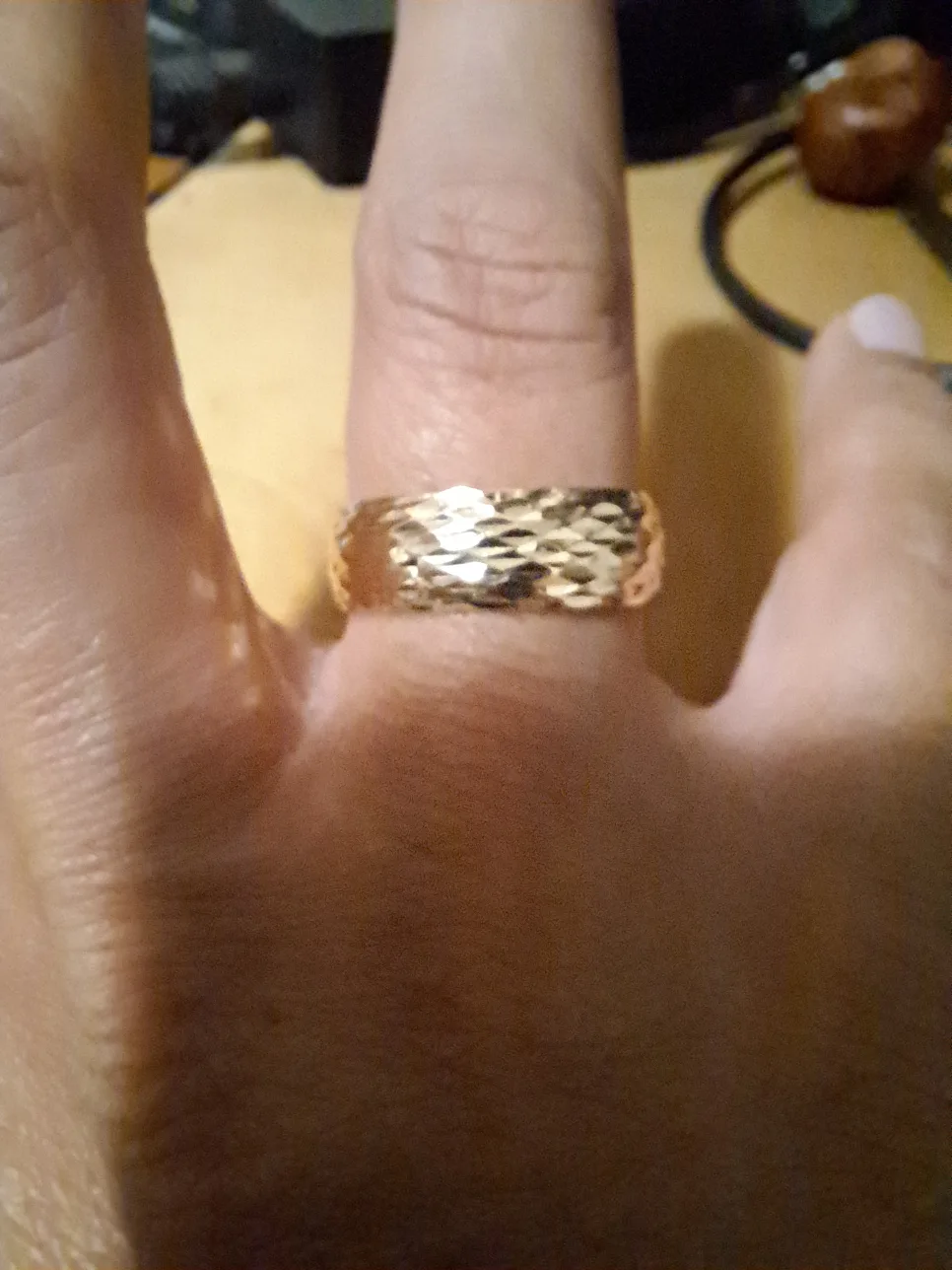 14K Italy Gold Ring image indicator(6)