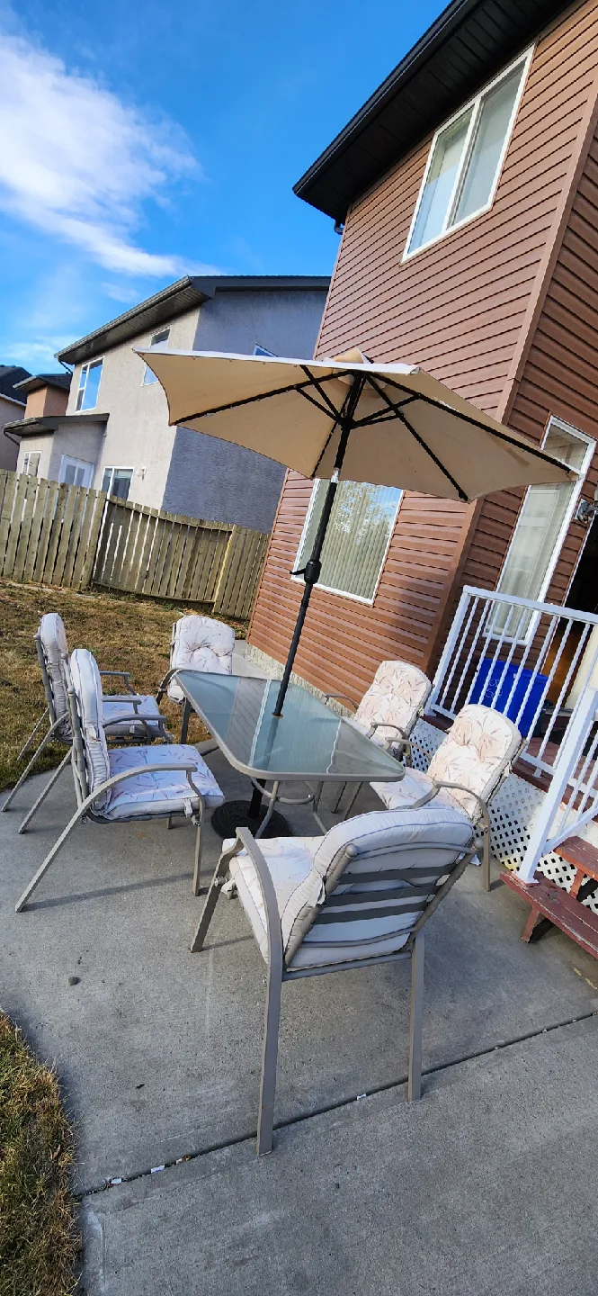 Patio Table with 6 Chairs & Umbrella image indicator(2)