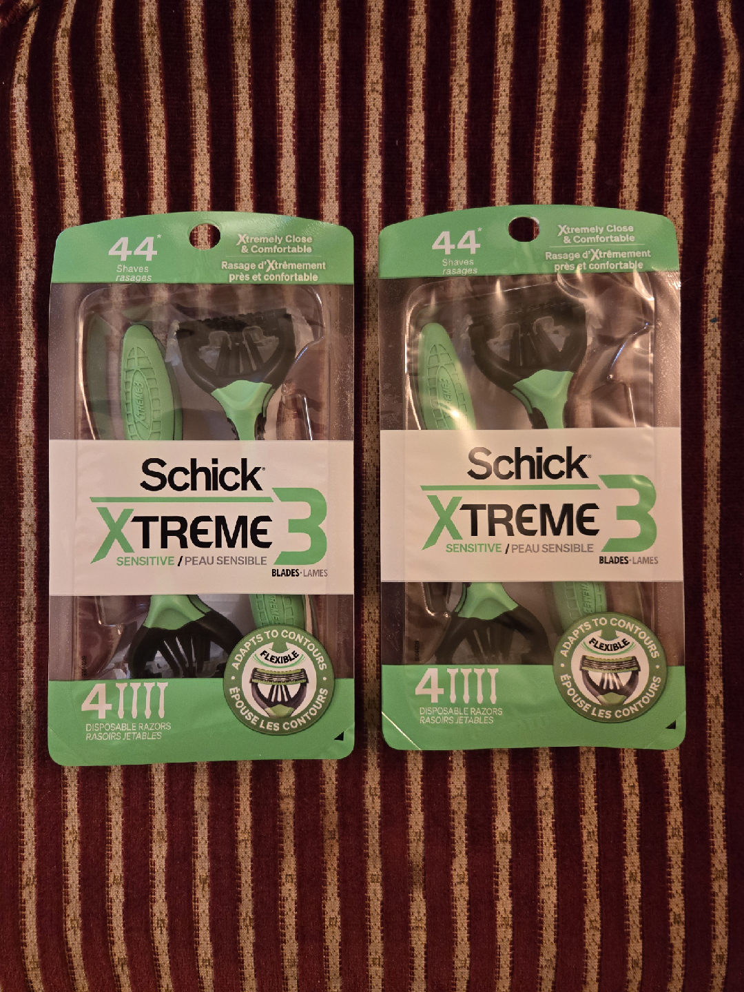 New Schick Xtreme 3 Sensitive Disposable Razors (4)