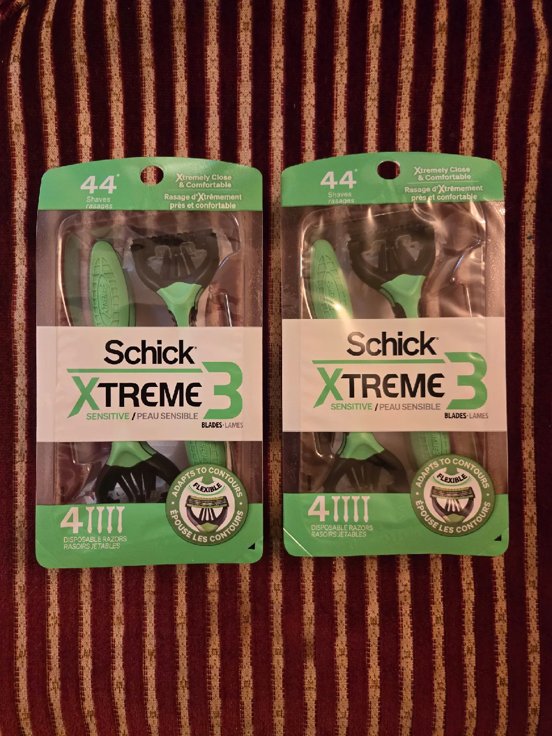 New Schick Xtreme 3 Sensitive Disposable Razors (4) thumbnail