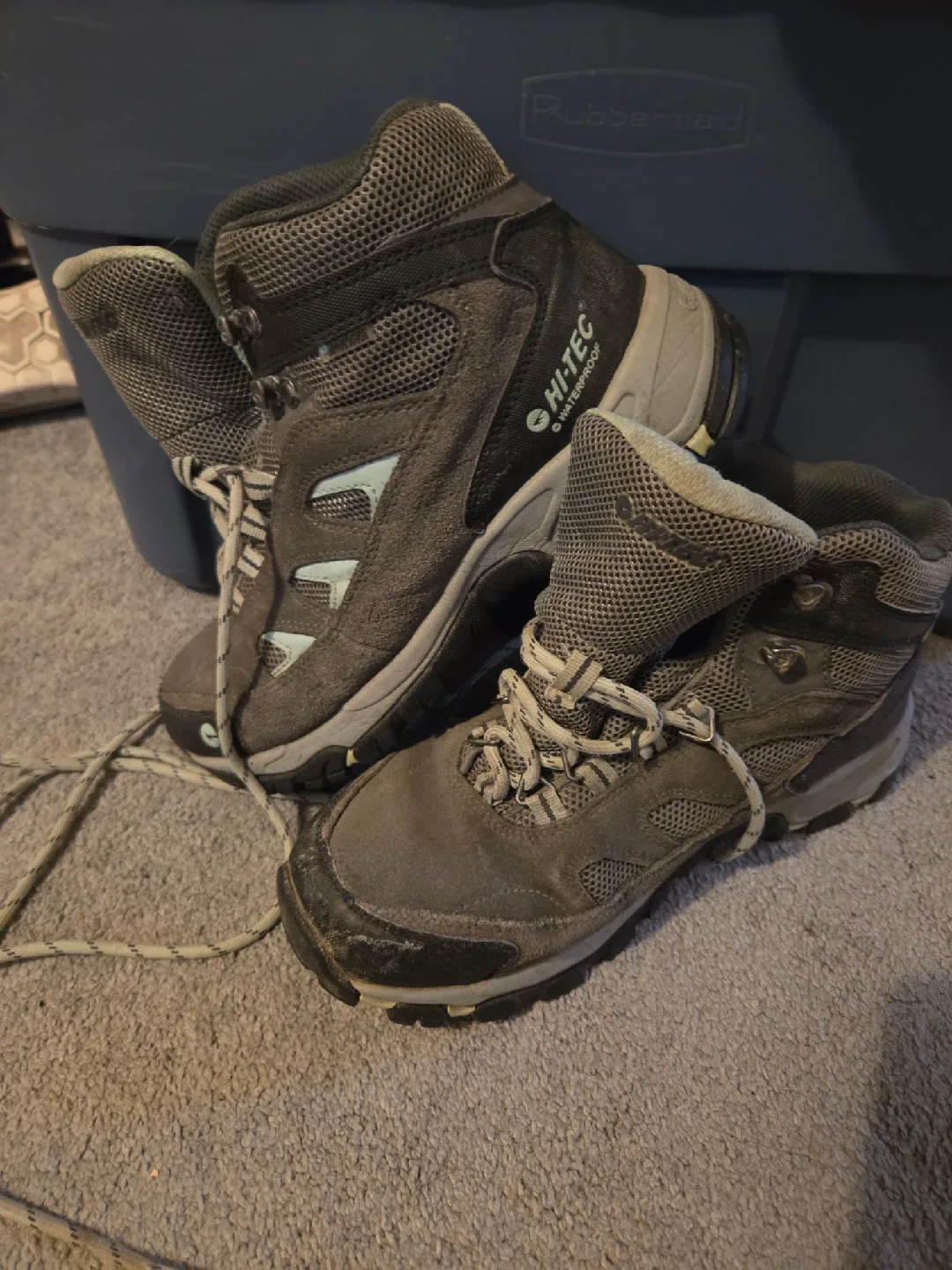 Hi-Tec Logan Mid WP Women's Hiking Boots - Size 8