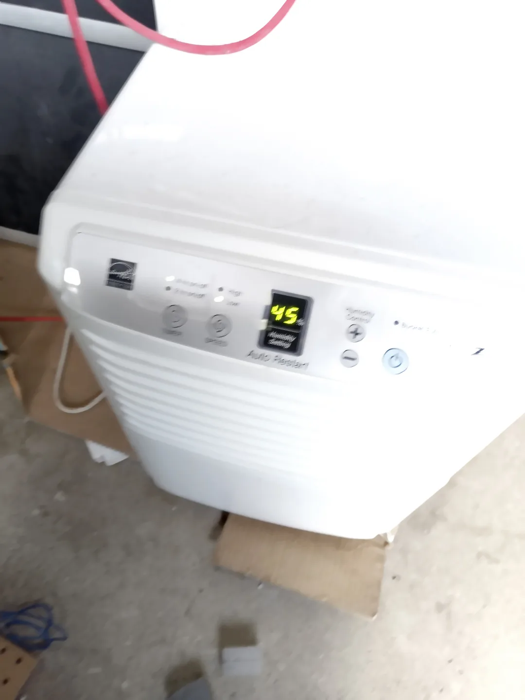 Kenmore Zenith Z Dehumidifier - White image indicator(2)