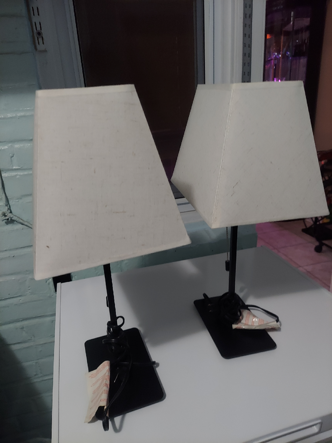 Set of 2 Black Table Lamps