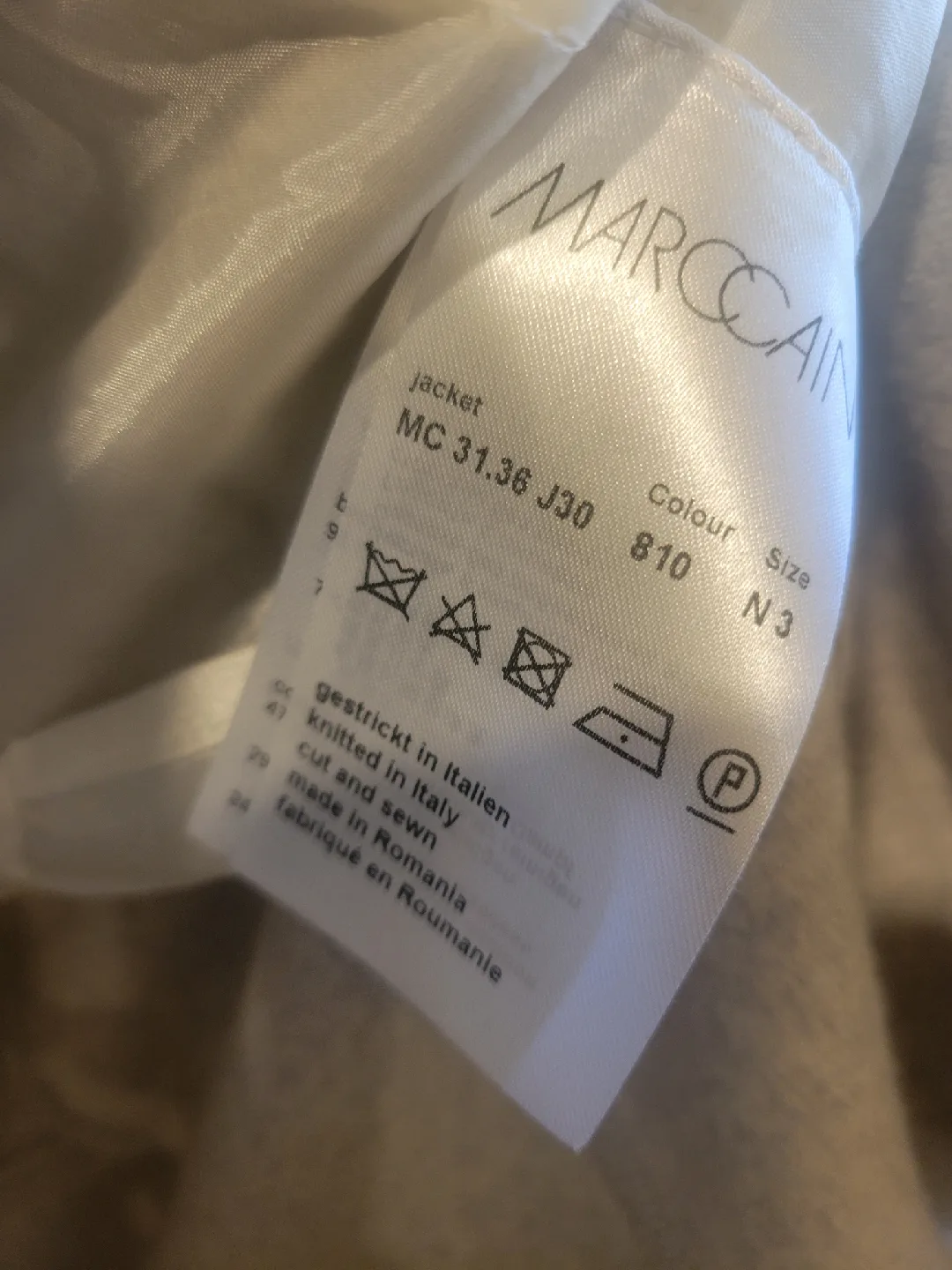 Marc Cain size 6 wool jacket image indicator(6)