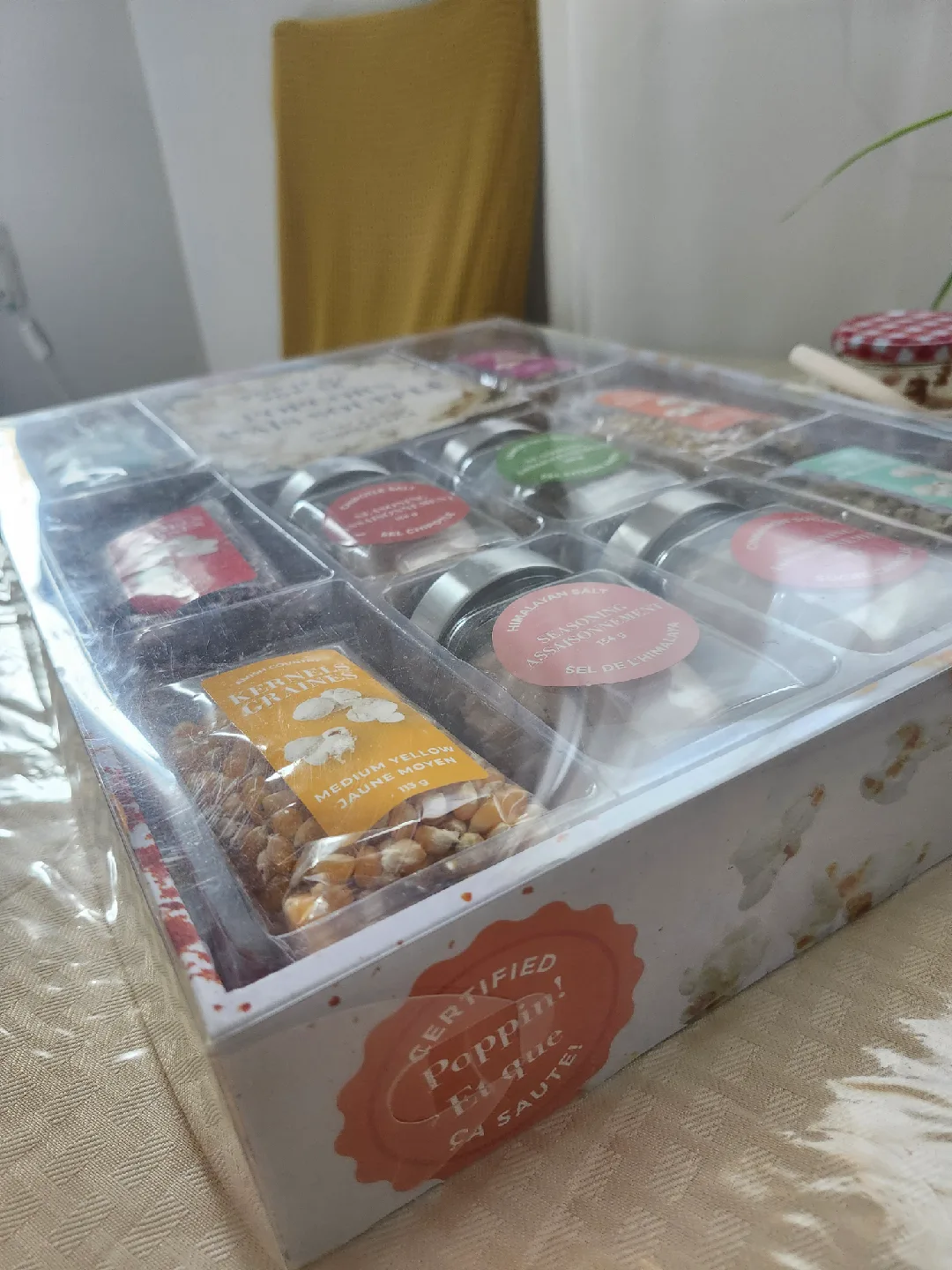 Pop It Up Popcorn Kit image indicator(2)