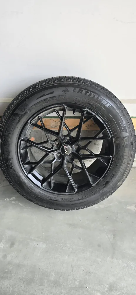 Michelin X-Ice Snow Tires on Black Rims - Set of 4 image indicator(7)