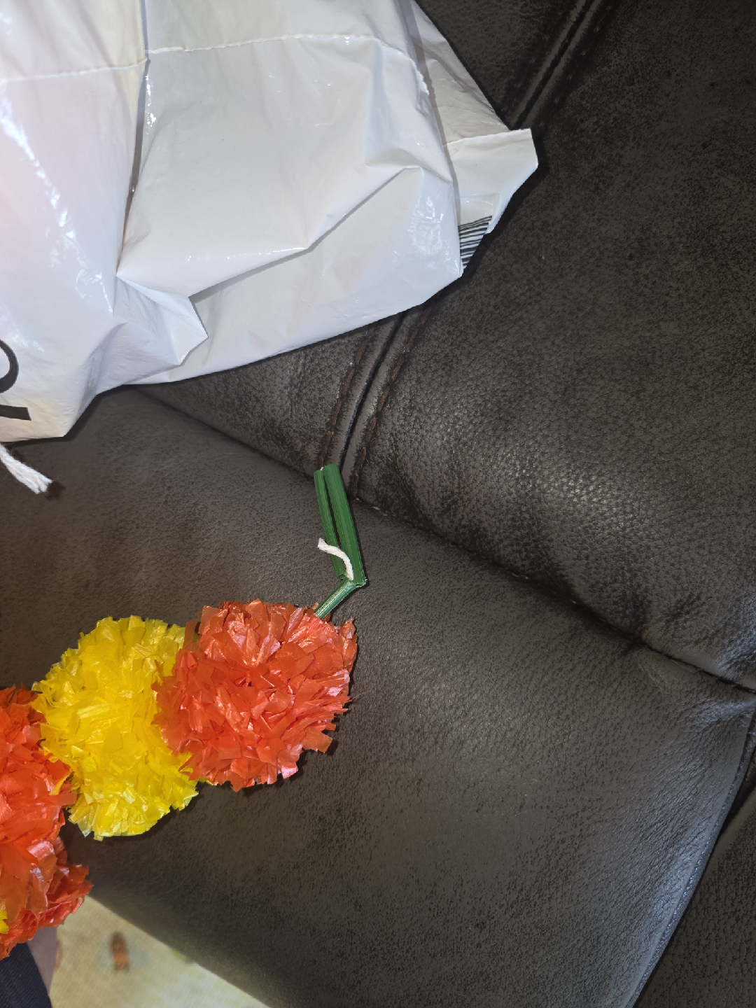 Artificial marigold garland - photo 2
