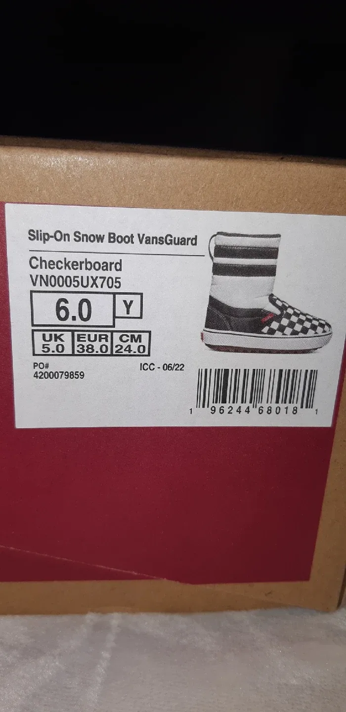 Vans Slip-On Snow Boot VansGuard Checkerboard - Size 6 Youth image indicator(2)