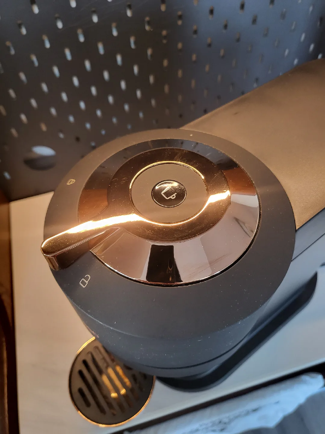 Nespresso Vertuo Next Coffee Machine - Matte Black & Rose Gold image indicator(2)