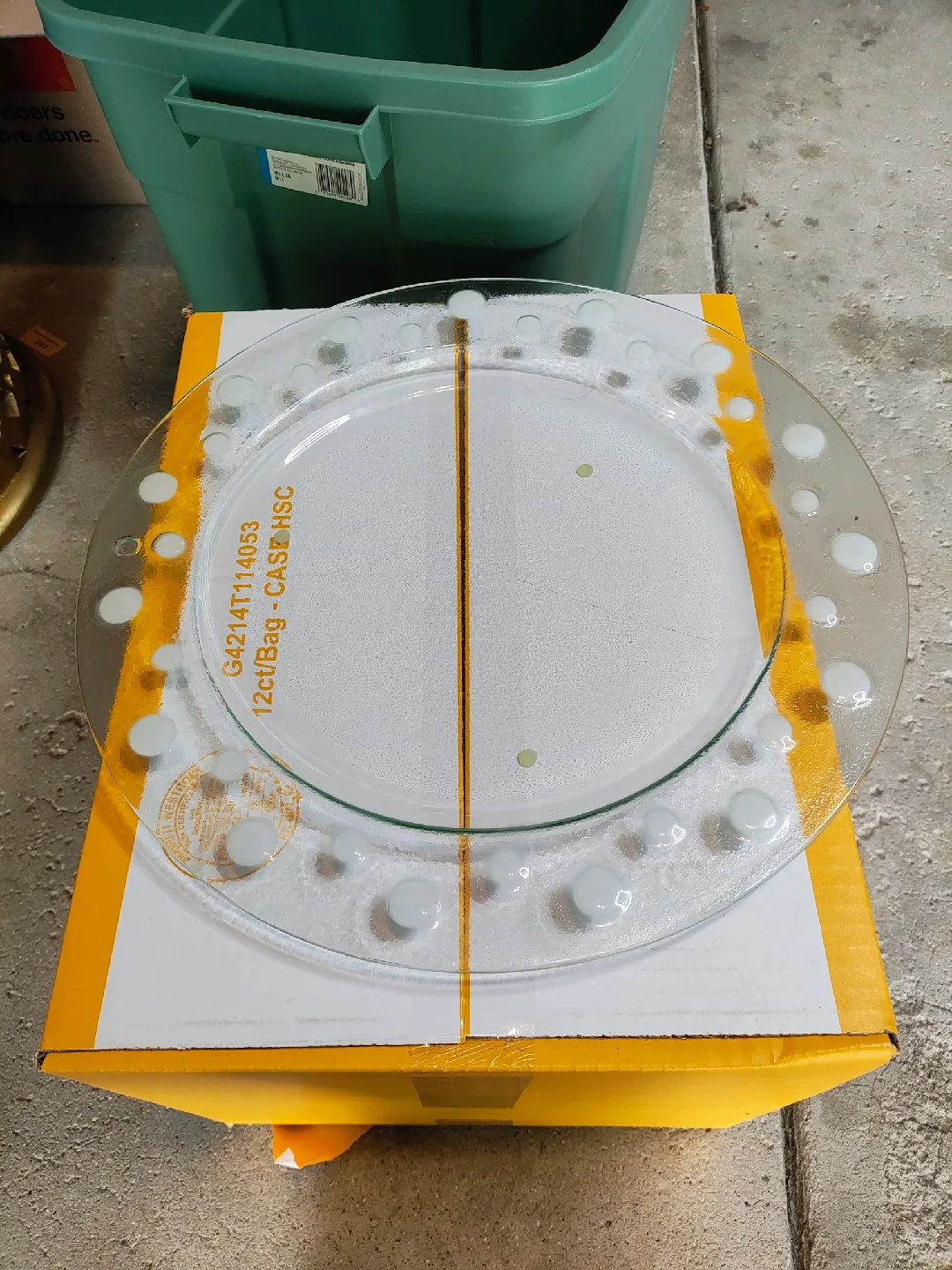 Tabletop Popin Everyday Round Platter Glass Fusion Silvestri image indicator(3)