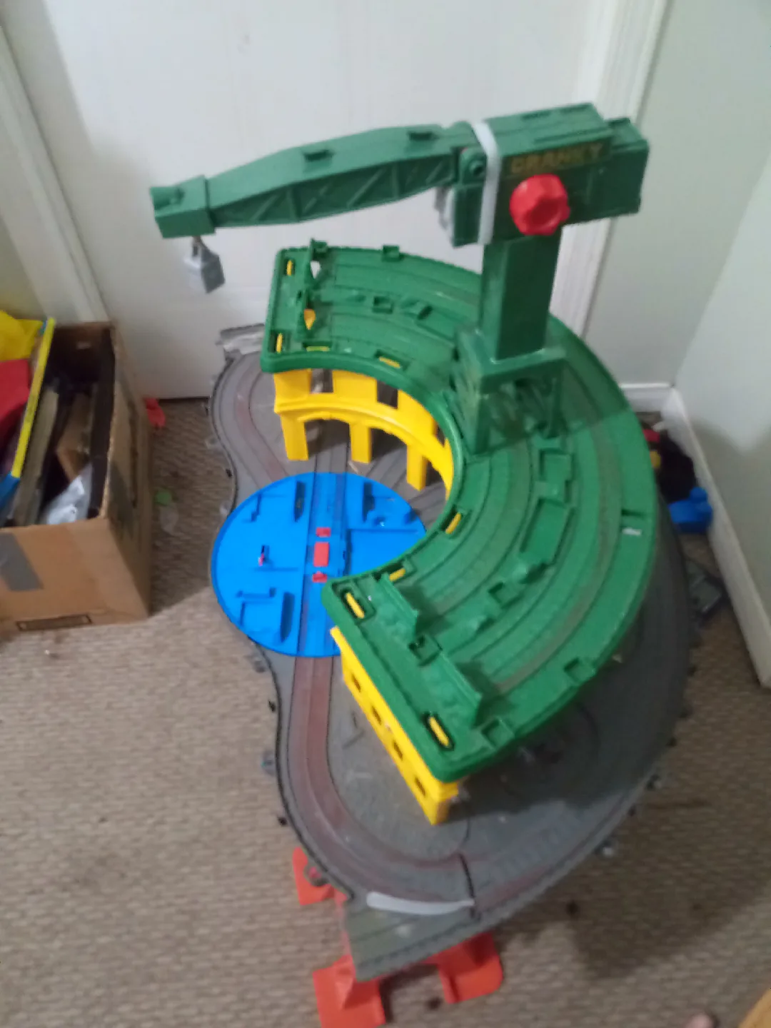 Thomas & Friends Cranky at Brendam Docks Playset image indicator(4)