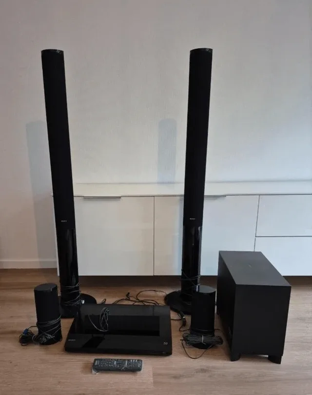 Complete Home Entertainment Setup – Everything You Need! image indicator(2)