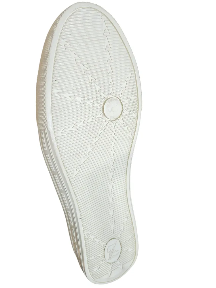 Ziera Casual Shoes - Size 9 1/2 thumbnail
