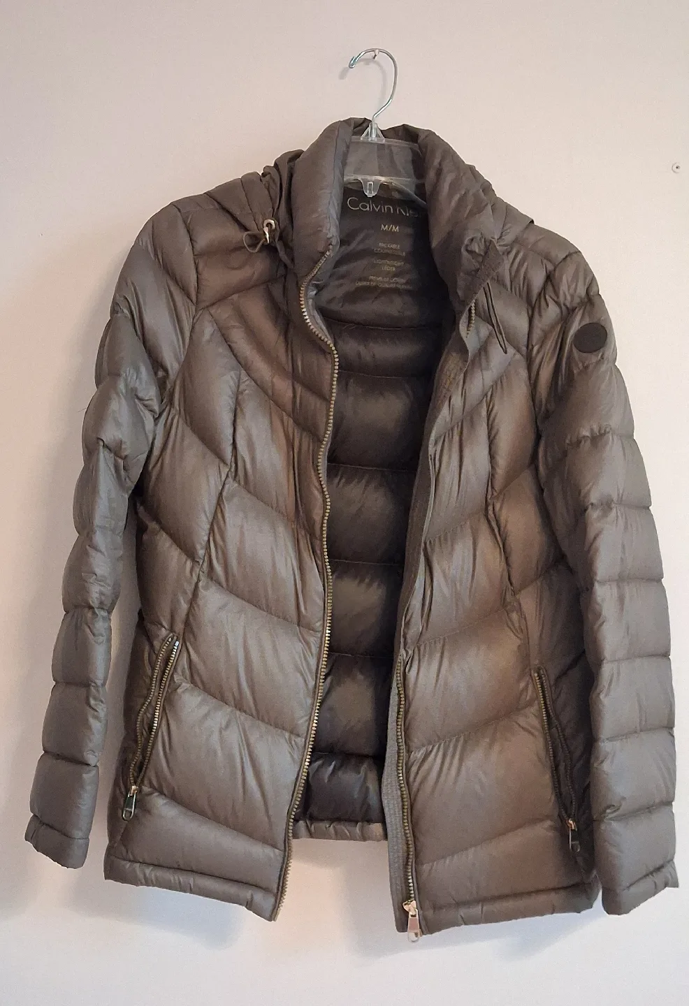 Calvin Klein Packable Down Puffer Jacket - Size M image indicator(2)