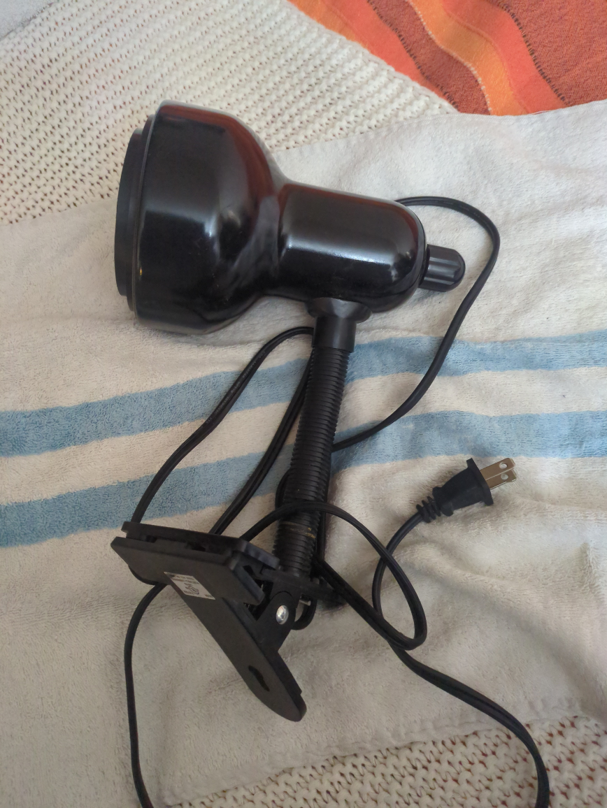 Black Clip-on Desk Lamp